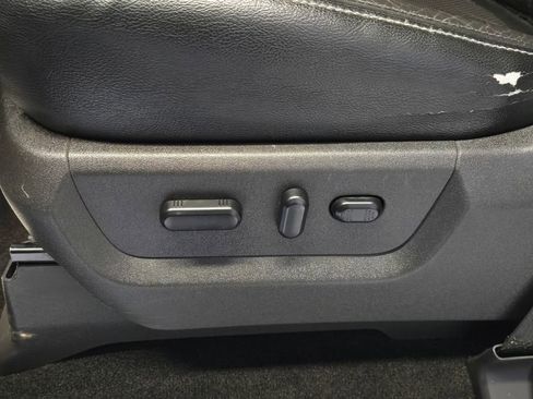 Used 2016 Ford F250 Lariat w/ Lariat Ultimate Package image 11