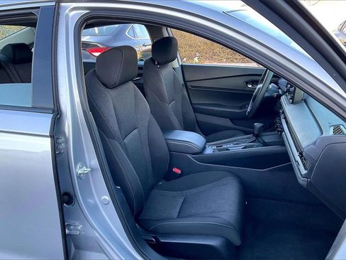 Used 2024 Honda Accord EX image 7