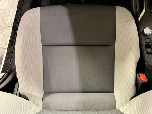 Used 2023 Toyota Corolla LE image 21