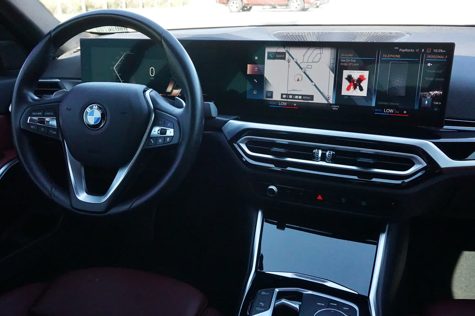 Used 2024 BMW 330i Sedan w/ Convenience Package RWD image 7