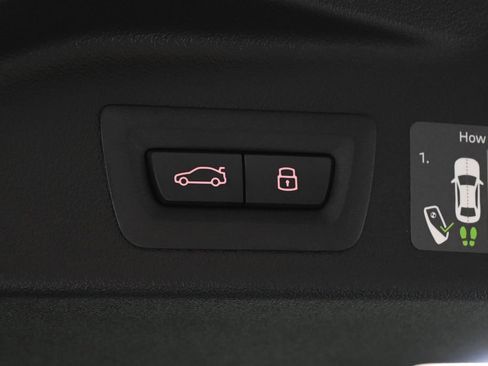 New 2026 BMW X5 xDrive40i w/ M Sport Package AWD/4WD image 37