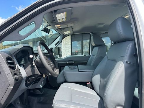 Used 2016 Ford F250 XL w/ Power Equipment Group image 2