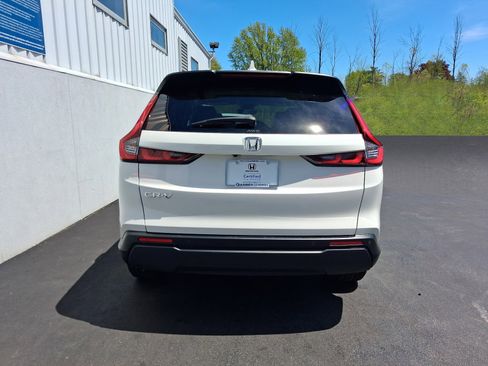 Used 2023 Honda CR-V EX-L image 11