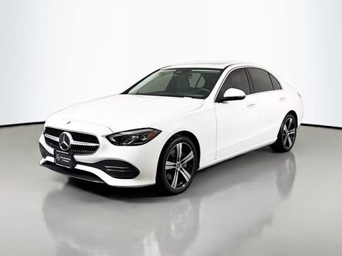 Used 2023 Mercedes-Benz C 300 Sedan image 3