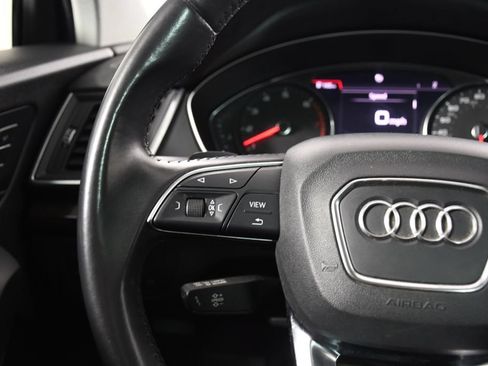 Used 2019 Audi Q5 Premium w/ Convenience Package AWD/4WD image 29