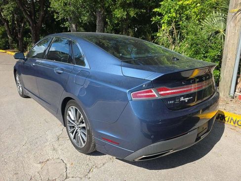 Used 2019 Lincoln MKZ Premiere FWD image 3