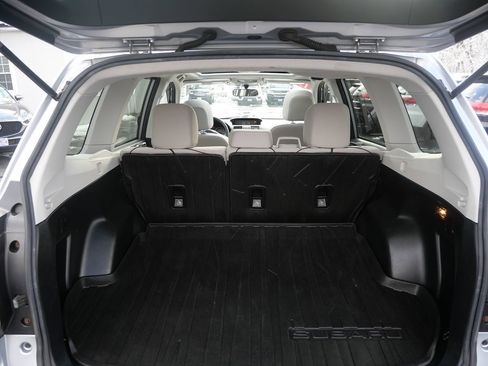 Used 2015 Subaru Forester 2.5i Premium image 30