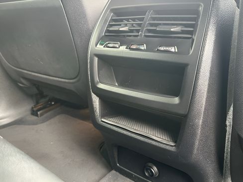Used 2019 BMW X5 xDrive40i AWD/4WD image 33