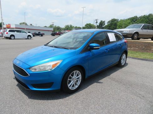 Used 2015 Ford Focus SE w/ Interior Protection Package image 7