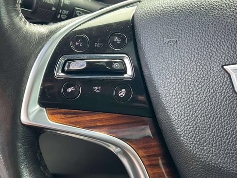 Used 2016 Cadillac Escalade Luxury AWD/4WD image 25