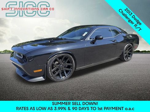 Used 2013 Dodge Challenger R/T RWD image 1