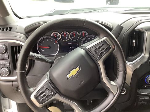 Used 2023 Chevrolet Silverado 2500 LTZ AWD/4WD image 18