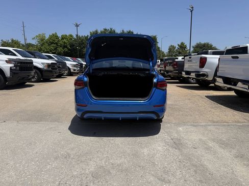 Used 2022 Nissan Sentra SV FWD image 36