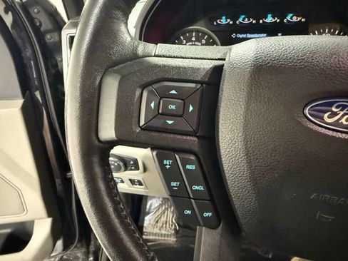 Used 2019 Ford F150 XLT w/ Equipment Group 302A Luxury AWD/4WD image 14