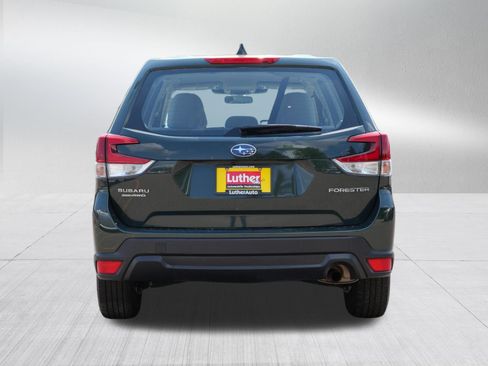 Used 2023 Subaru Forester AWD/4WD image 6