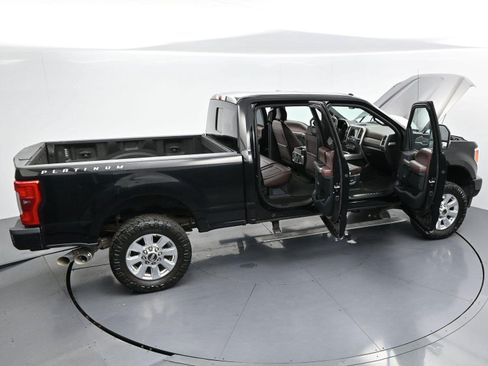 Used 2017 Ford F250 Platinum w/ Platinum Ultimate Package AWD/4WD image 43