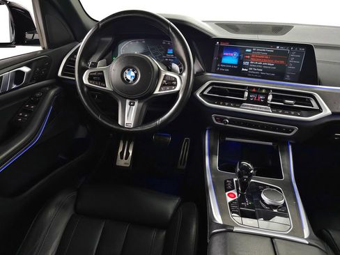 Used 2022 BMW X5 xDrive40i w/ M Sport Package AWD/4WD image 19