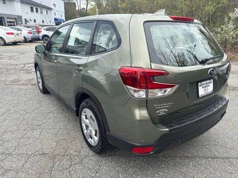 Used 2021 Subaru Forester AWD/4WD image 5