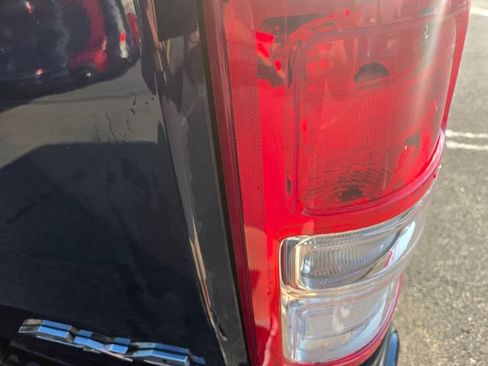Used 2020 RAM 1500 Big Horn AWD/4WD image 16