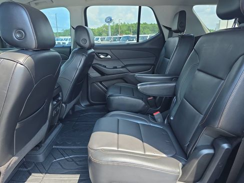 Used 2018 Chevrolet Traverse RS FWD image 28
