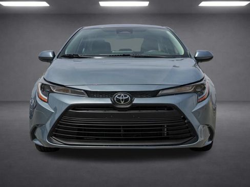 Used 2024 Toyota Corolla LE FWD image 10