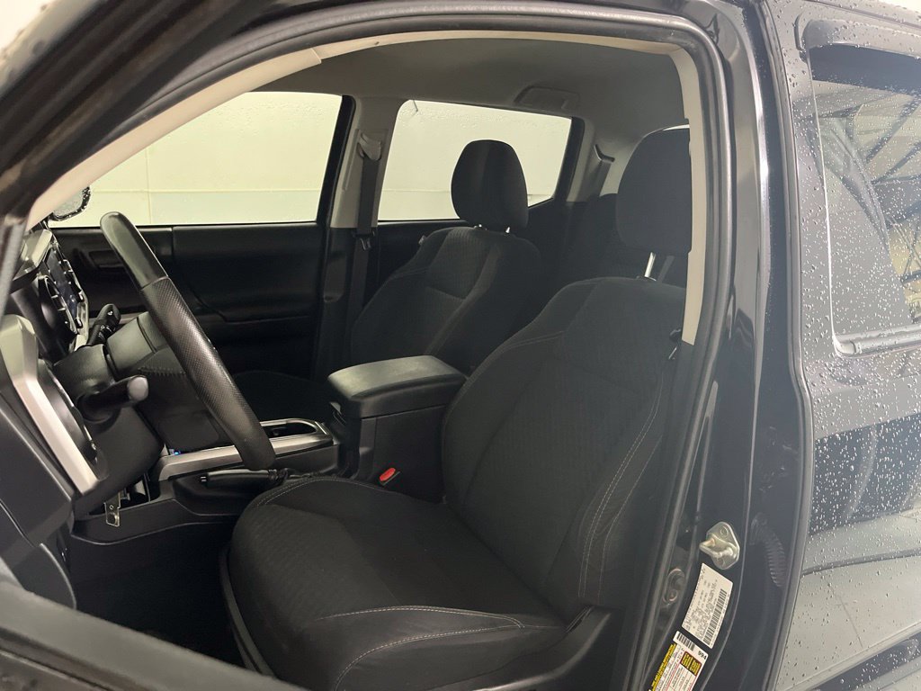 Used 2022 Toyota Tacoma SR5 w/ Trail Edition AWD/4WD image 18