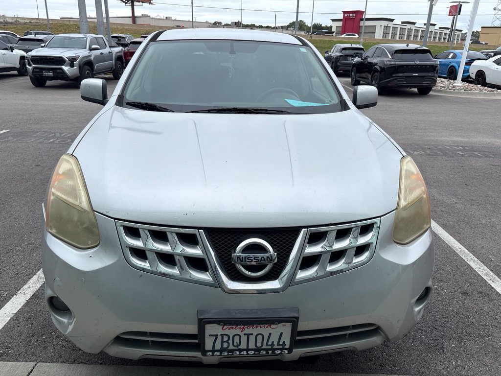 Used 2013 Nissan Rogue S w/ Special Edition Pkg FWD image 3