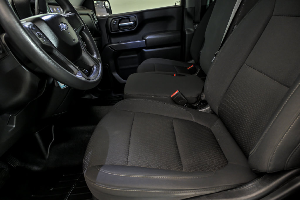 Used 2021 Chevrolet Silverado 1500 Custom Trail Boss AWD/4WD image 11