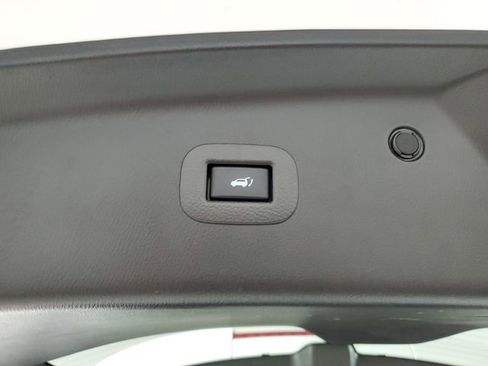 Used 2022 INFINITI QX80 Sensory w/ Cargo Package RWD image 8