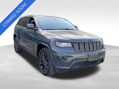 Used 2018 Jeep Grand Cherokee Altitude