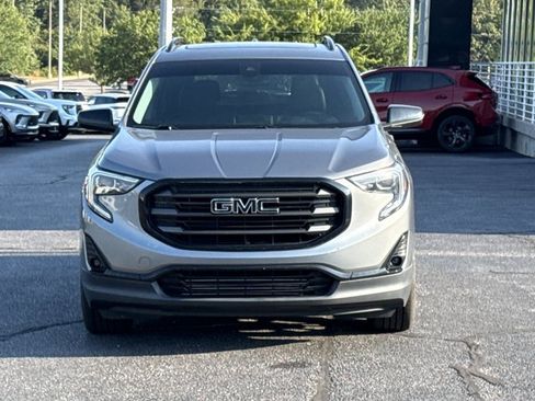 Used 2020 GMC Terrain SLT w/ Preferred Package FWD image 2