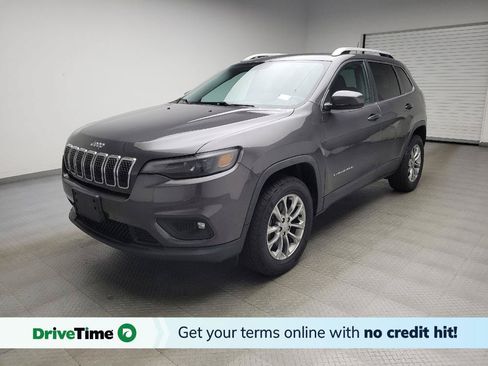 Used 2019 Jeep Cherokee Latitude Plus w/ Cold Weather Group AWD/4WD image 1