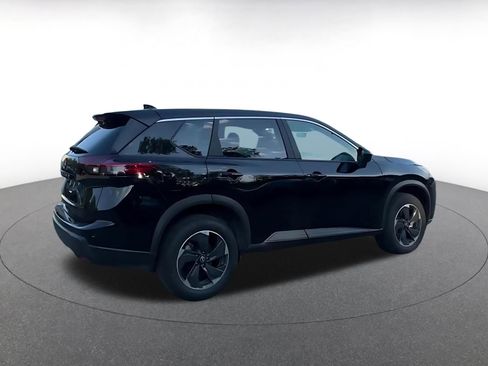 Used 2025 Nissan Rogue SV FWD image 14