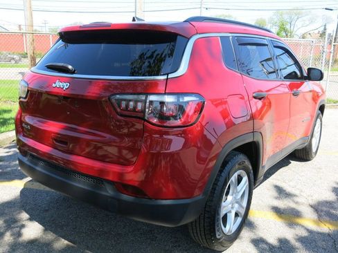 Used 2024 Jeep Compass Sport AWD/4WD image 4
