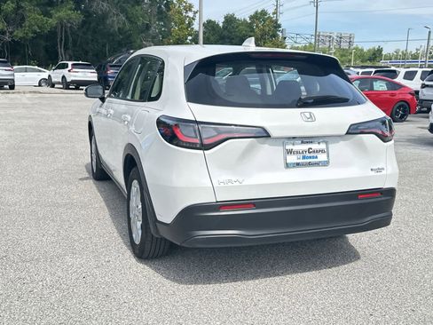 Used 2023 Honda HR-V LX image 4