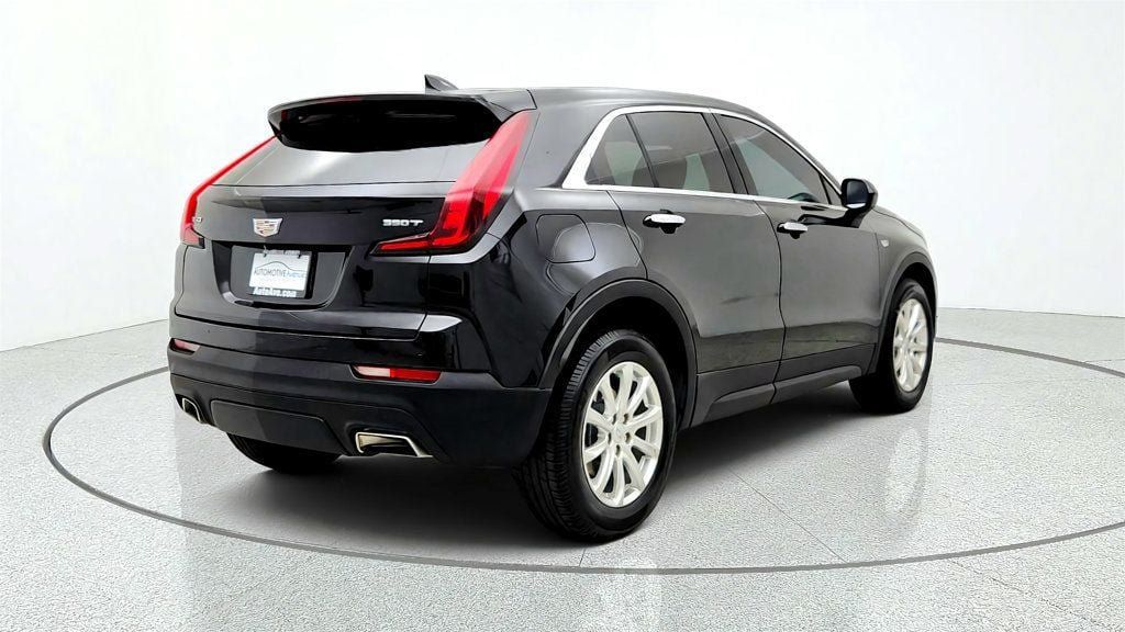 Used 2023 Cadillac XT4 Luxury w/ Driver Awareness Package FWD image 5