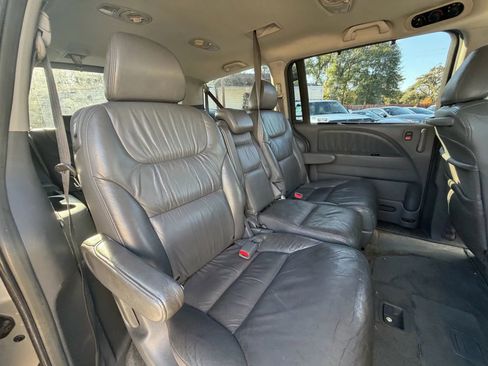 Used 2005 Honda Odyssey EX-L image 17