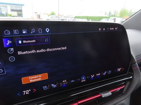 Certified 2025 Chevrolet Silverado EV RST AWD/4WD image 25