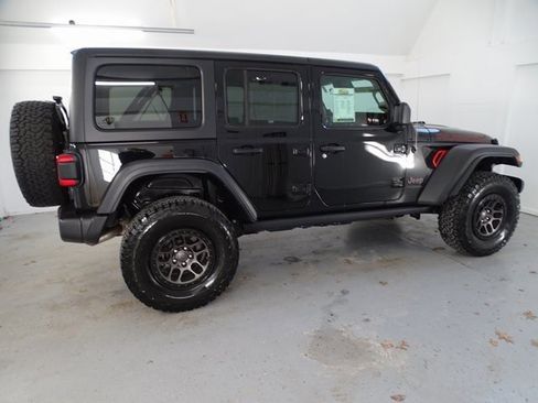 Certified 2022 Jeep Wrangler Unlimited Rubicon w/ Xtreme Recon 35" Tire Package image 22