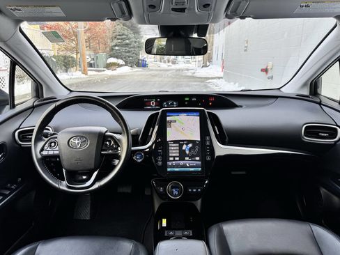 Used 2021 Toyota Prius Prime XLE w/ Carpet Mat Package (TMS) image 23