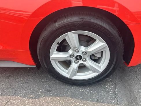 Used 2016 Ford Mustang Coupe RWD image 7