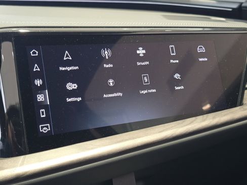 New 2025 Audi Q5 Prestige image 10