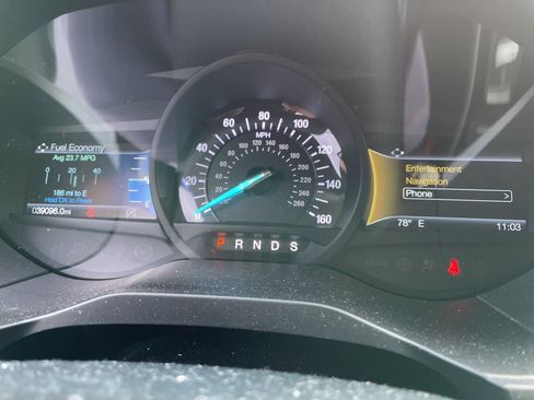 Used 2020 Ford Edge SEL w/ Cold Weather Package image 13