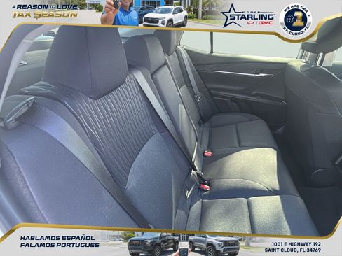 Used 2025 Toyota Camry LE image 29