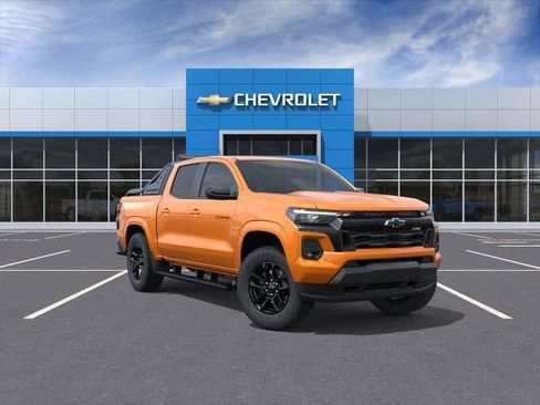New 2026 Chevrolet Colorado Z71 w/ Midnight Edition AWD/4WD image 1