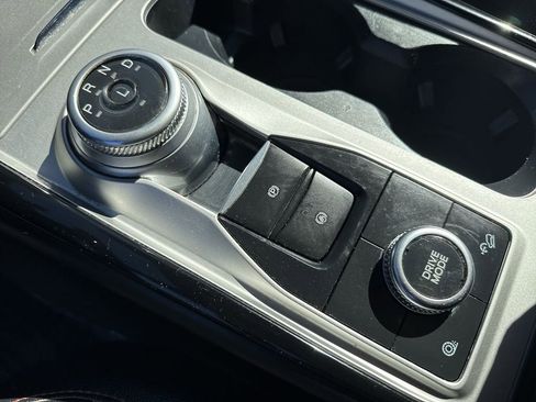 Used 2022 Ford Explorer ST-Line w/ Class IV Trailer Tow Package image 21