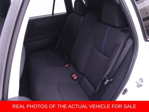 Used 2024 Toyota Corolla Cross AWD Hybrid image 11