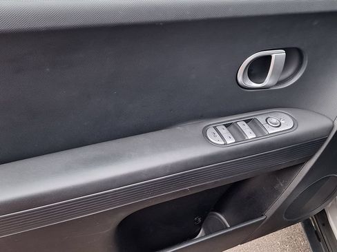 Certified 2024 Hyundai Ioniq 5 SEL AWD/4WD image 9