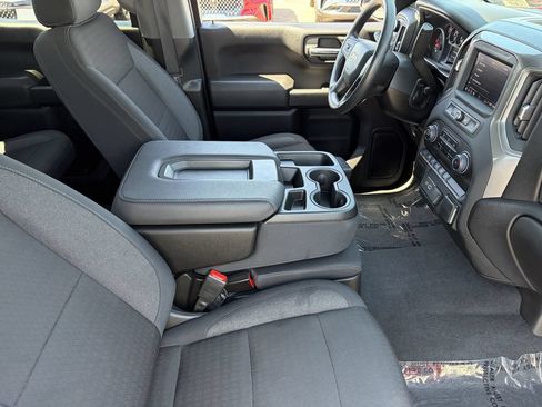 Used 2026 Chevrolet Silverado 1500 Custom AWD/4WD image 10