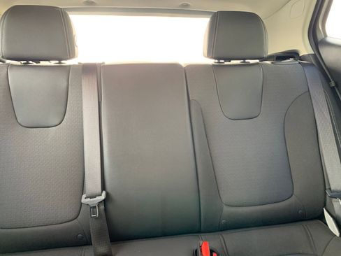 Used 2025 Buick Encore GX Preferred image 35